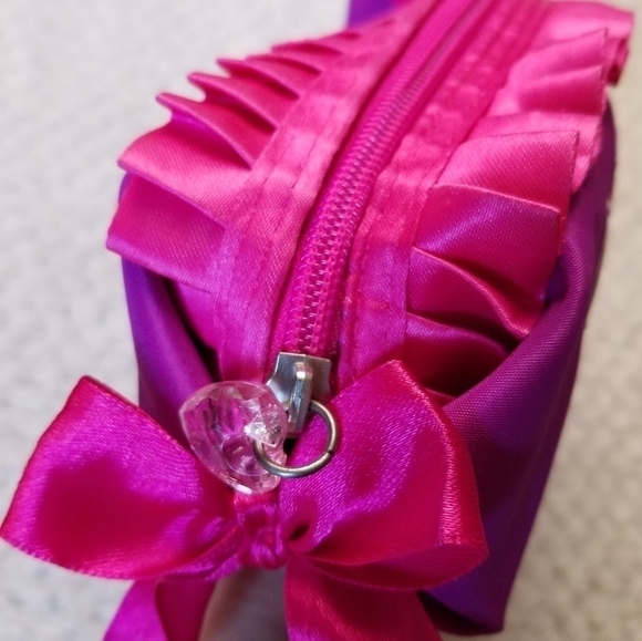 Hello Kitty Pencil Pen Case - Picture 4 of 5